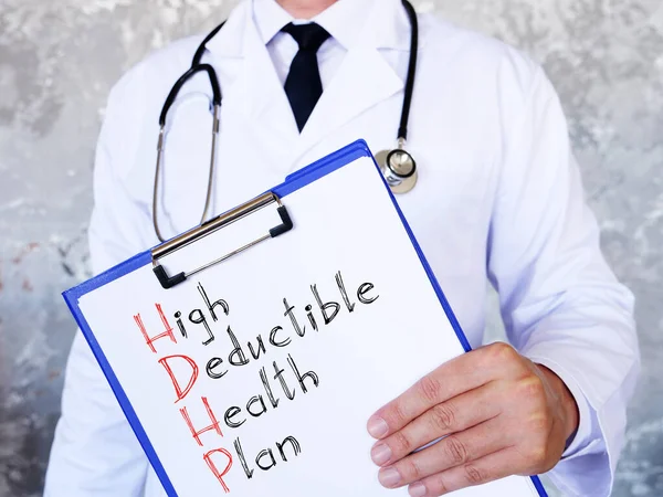 High-Deductible Health Plan HDHP показаний на концептуальній бізнес-фотографії — стокове фото