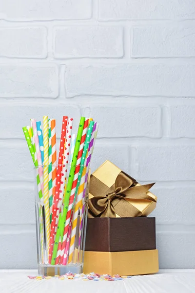 Golden Classic Gift Box Brown Satin Bow Colorful Cocktail Straws — Stock Photo, Image