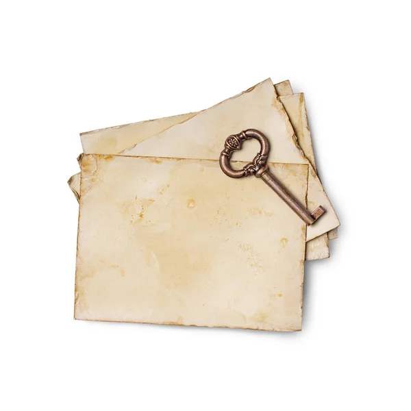 ビンテージ写真の白い背景に分離されたレトロな鍵をポスト カード空の古い黄ばんだ紙レイアウト — ストック写真