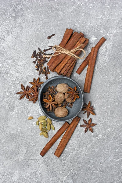 Winter spices for mulled wine — Stock Photo, Image