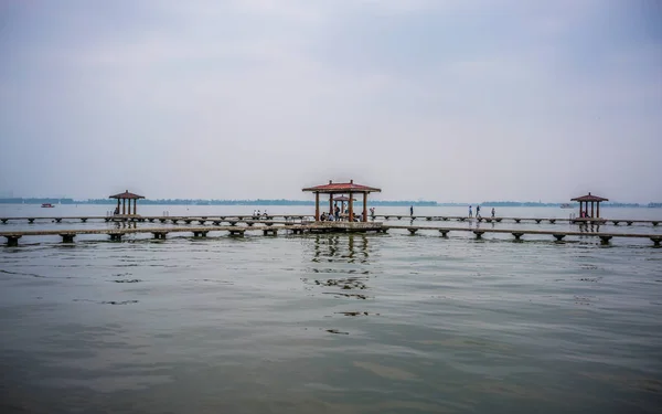 Pabellón Medio Del Parque Liyuan Lago Donghu East Wuhan Hubei —  Fotos de Stock
