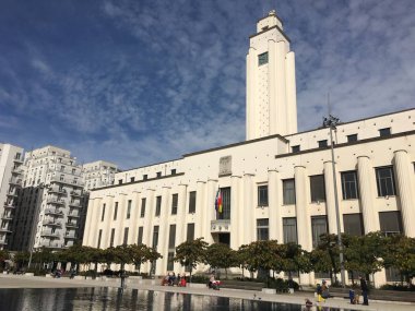 Villeurbanne Rhone Fransa, 2 Ekim 2017: Villeurbanne Belediye Binası Lyon banliyösünde