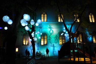 Lyon Fransa, 8 Aralık 2013: steet görünümü Fete des Lumieres - Lyon ışık festivali sırasında 