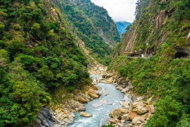 Taroko gorge Yanzihkou hiking trail Taroko Ulusal Park Hualien Tayvan sırasında görünümünü
