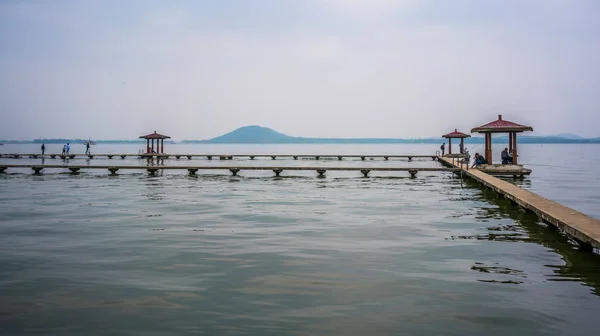 Pabellón Medio Del Parque Liyuan Lago Donghu East Colina Moshan —  Fotos de Stock