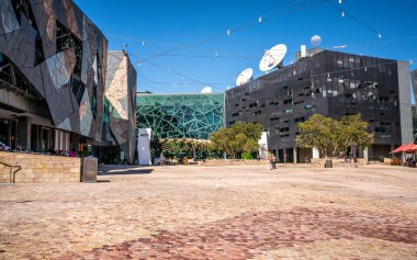 2 Ocak 2019, Melbourne Avustralya: Federasyon kare görünümü ile ACMI Melbourne Victoria Avustralya Merkezi Binası