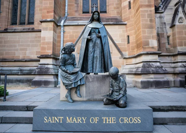 Statue of Saint Mary of the Cross an Australian cononised nun ou