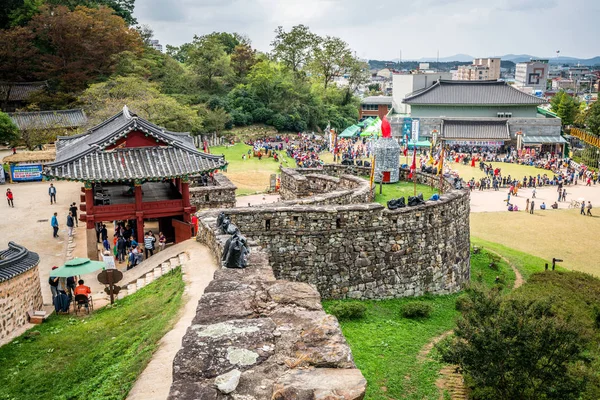 Gochangeupseong vista de la fortaleza durante el 2019 Moyangseong festiv —  Fotos de Stock