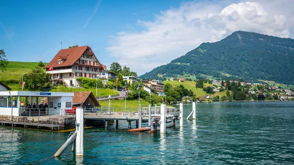 Weggis Suisse Juin 2020 Arrêt Jetée Hertenstein Pour Bateaux Tourisme — Photo