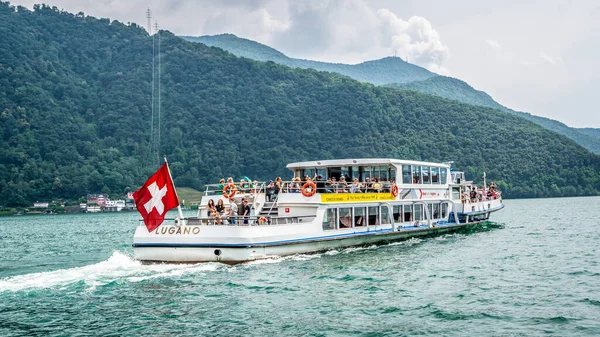 Lago Lugano Suiza Julio 2020 Crucero Barco Turístico Lugano Navegando — Foto de Stock
