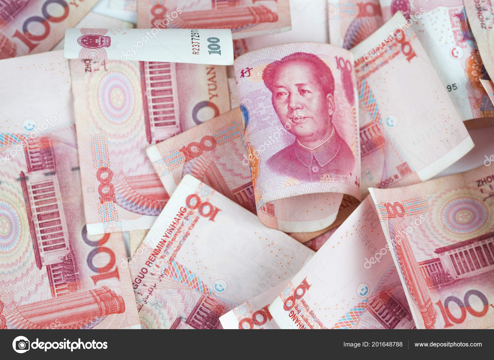 Closeup Chinese Yuan Bills Table Yuan Currency China Selective Focus —  Stock Photo © cherayut000 #201648788