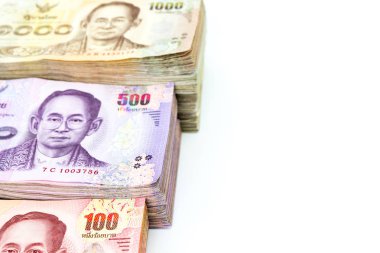 Beyaz arka plan kullanım para arka plan kavramı, Tay Döviz Alım Lirası üstünde beyaz arka plan türleri için Tay para yığını.