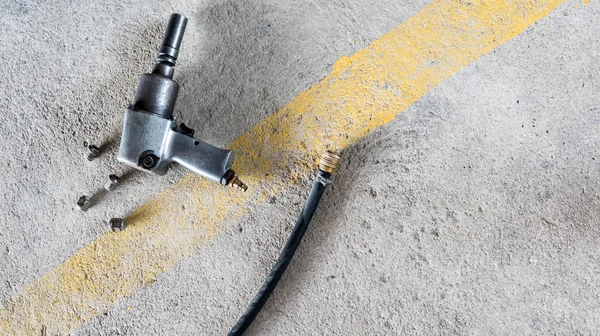 Air Impact Wrench Bolts Floor — Stock Photo, Image