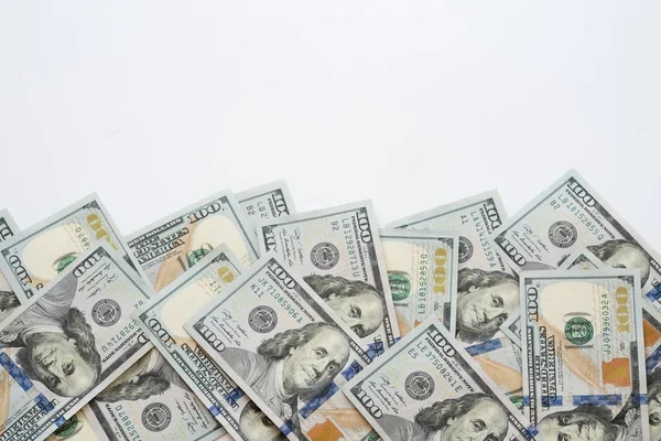 Montón Cien Dólares Estadounidenses Facturas Dinero Aislado Sobre Fondo Blanco — Foto de Stock