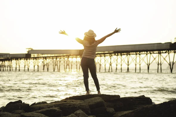 Happy Woman Hands Standing Sunset Beach Summer Wooden Bridge Background — Stock Photo, Image