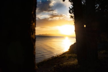 Denizde fantastik gün batımı