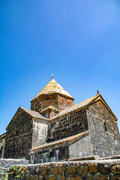 Sevanavank Manastırı Sevan Yarımadası Nda Yer Almaktadır Sevan Başlıca Ilgi — Stok fotoğraf