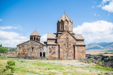 Ermenistan 'daki Hovhannavank Manastırı, Aragatsotn Bölgesi