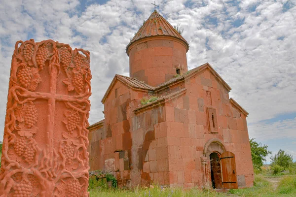 Khachkar Igreja Natureza — Fotografia de Stock