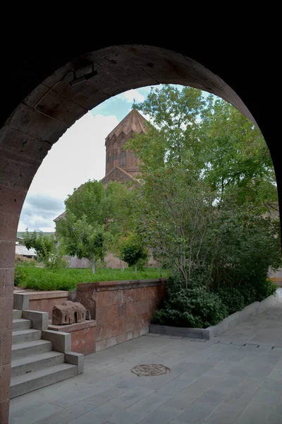 Harichavank是亚美尼亚最有名的修道院之一 以其学校和圣典而闻名 — 图库照片
