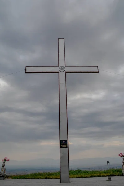 Kříž Vrcholu Hory — Stock fotografie