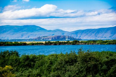 Sevan Gölü ve çevresindeki doğa