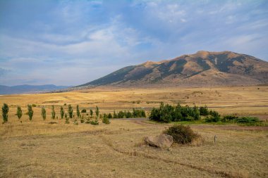 Ermenistan 'ın sonbahar sıradağları