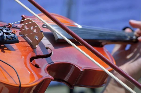 Violín Está Tocando Fondo Orquesta Aire Libre — Foto de Stock