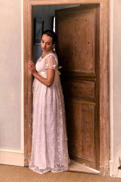 Young Lady Authentic Regency Dress Standing Doorway — Stock Photo, Image