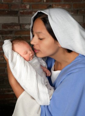 Mother Mary Noel sahnesi