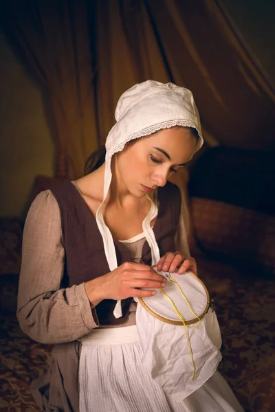 Vermeer Style Portrait Young Maid Renaissance Costume Sitting Antique Bed — Stock Photo, Image