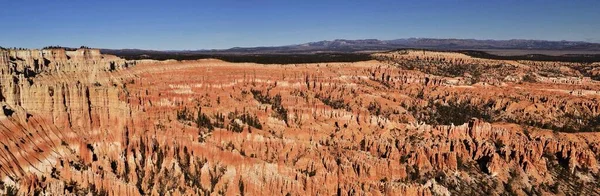 Kilátás Utahi Bryce Canyonra Kék Alatt Nyáron Utazás Turizmus Usa — Stock Fotó
