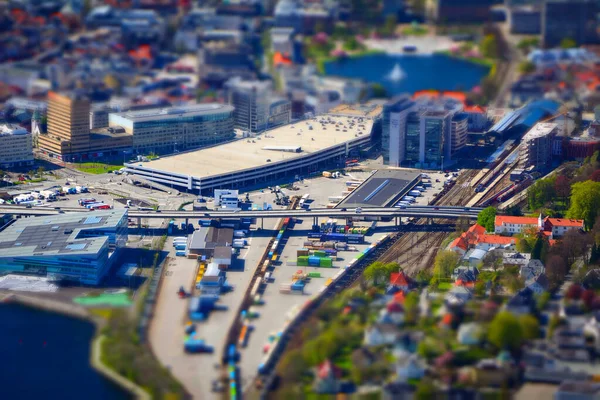 2015年5月 挪威卑尔根 挪威卑尔根火车站和物流枢纽地区倾斜移位微型图像 — 图库照片