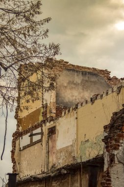 100 yıllık ambar hala Bulgaristan kültür mirasının parçası ölü tütün şehrin bir parçası. Şehir Plovdiv, hangi içinde 2019 Avrupa kültür başkenti oldu.