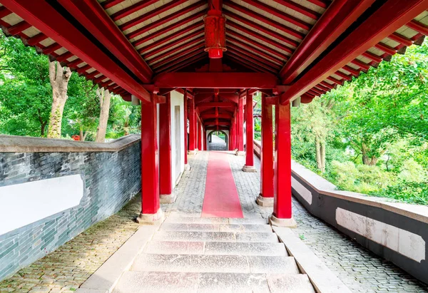 Kinesiska Traditionell Klassisk Arkitektur Byggd Sluttningen Promenade — Stockfoto