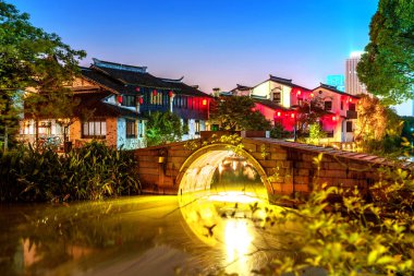 Wuxi gece sahne, Çin kasabasında ünlü su