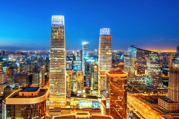 Výškové Budovy Viadukty Finanční Čtvrti Města Noční Pohled Peking Čína — Stock fotografie