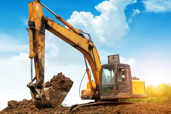 Escavadora Está Trabalhando Construção Local Escavação — Fotografia de Stock