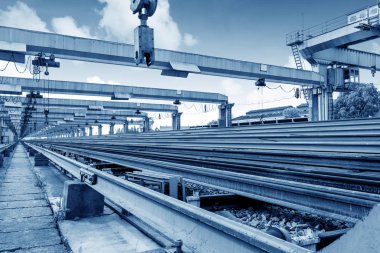 Tren boşaltma rıhtımı