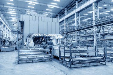 otomobil üretim hattı