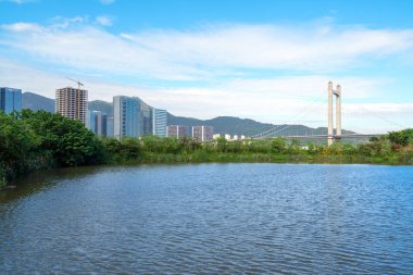 Modern köprü ve nehirler