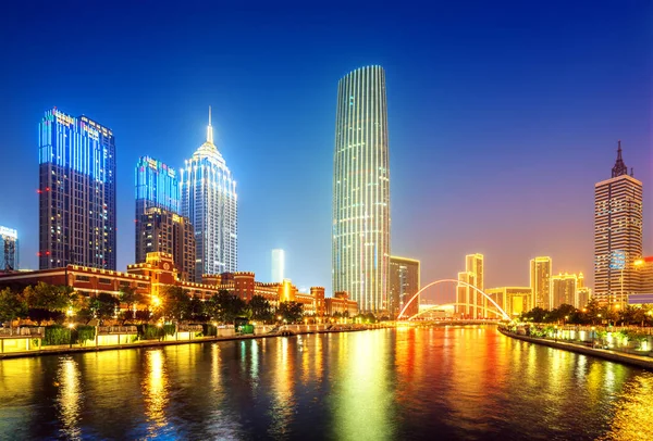 Tianjin City, China, nachtzicht — Stockfoto