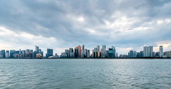 Panorama de la nouvelle ville de Hangzhou Qianjiang, Chine — Photo