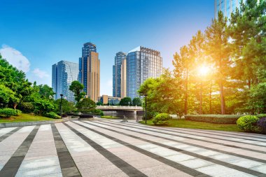 Şehir Meydanı ve Gökdelen