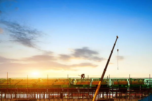 Baustelle in der Dämmerung — Stockfoto