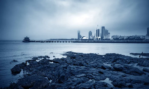 Qingdao Cityscape, Kína — Stock Fotó