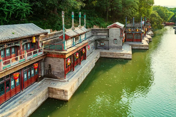 A nyári palota, a hátsó hegyi tó és Suzhou Streeth Jogdíjmentes Stock Képek