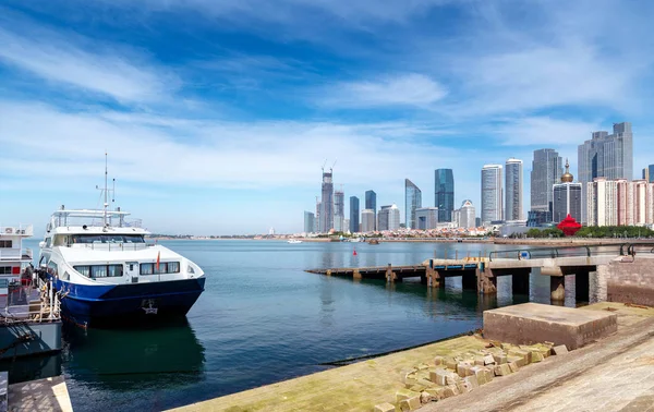 Ciudad de Qingdao, China — Foto de Stock