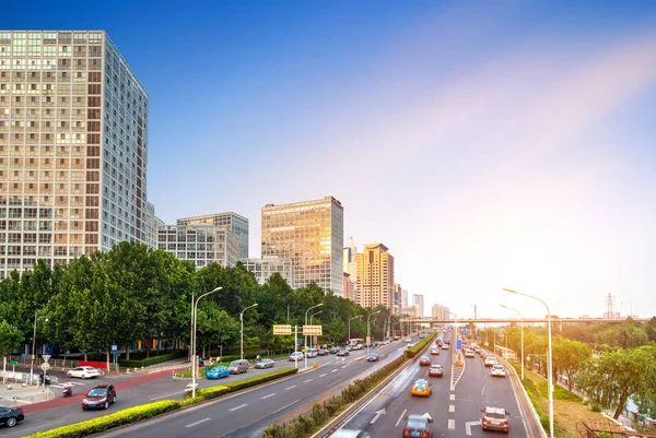 Le strade e l'auto della città — Foto Stock