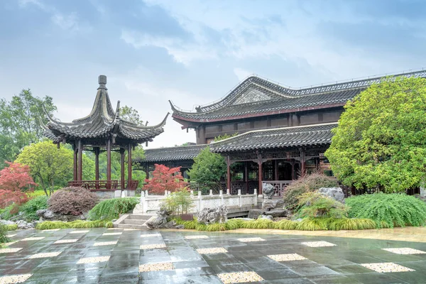 江蘇省揚州市寿秀中国古典園内にある — ストック写真